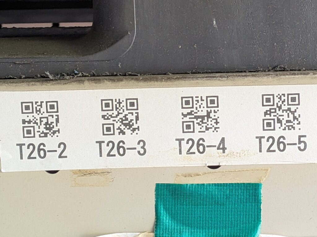 ラック棚QRコード
